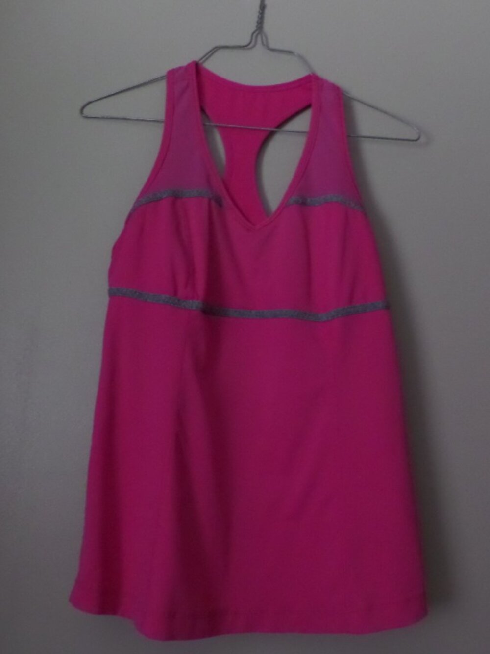 Lululemon Vintage Tech Racerback Pink/Gray Tank Top – Size 8